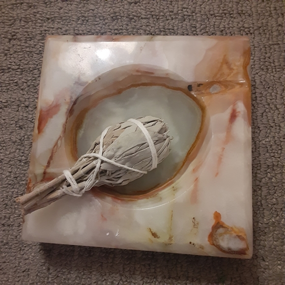 Vintage Onyx Ashtray/ Smudge Bowl- Excellent Condition - Picture 2 of 8